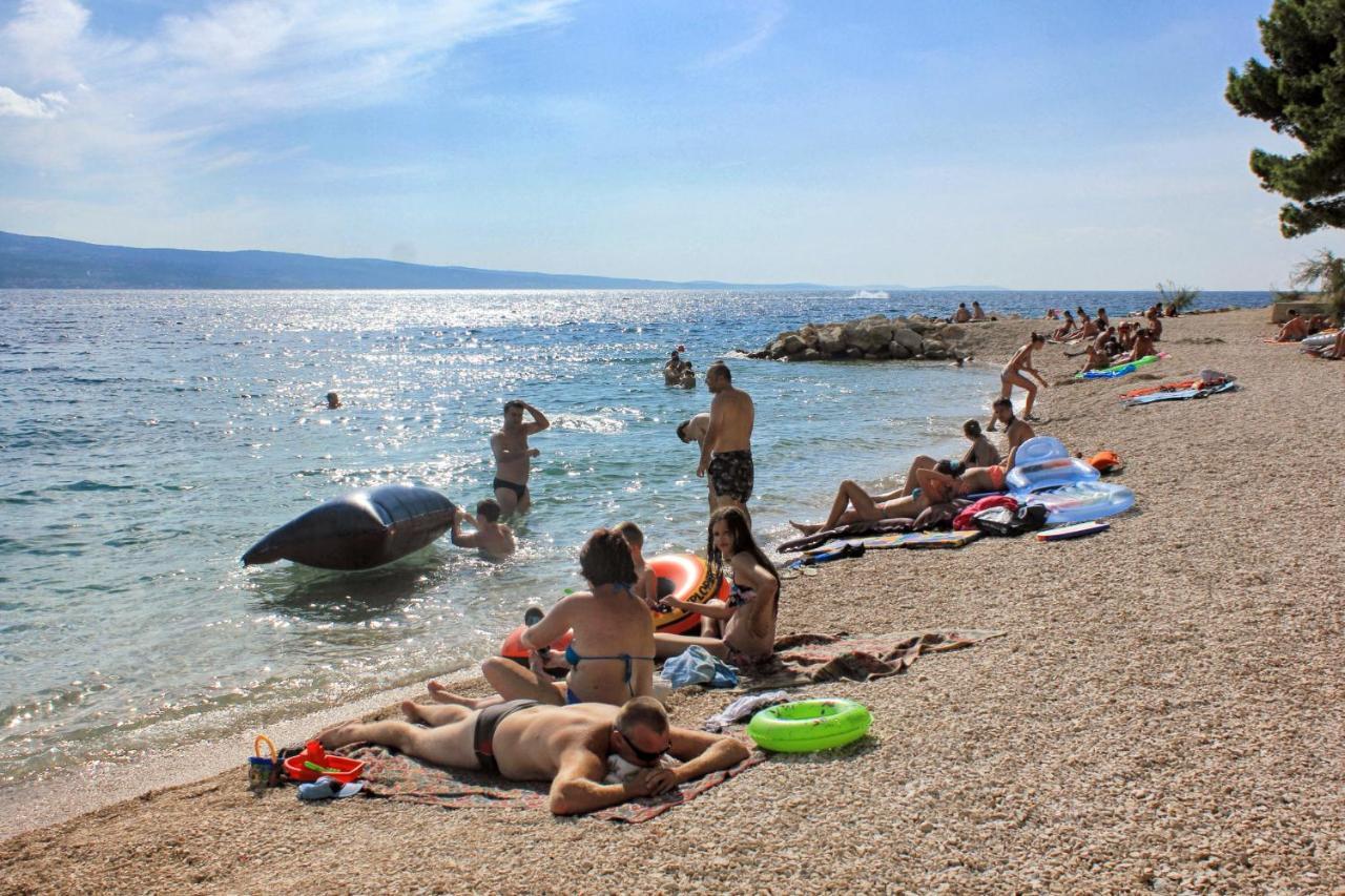 Apartments By The Sea Nemira, Omis - 5884 Tice المظهر الخارجي الصورة