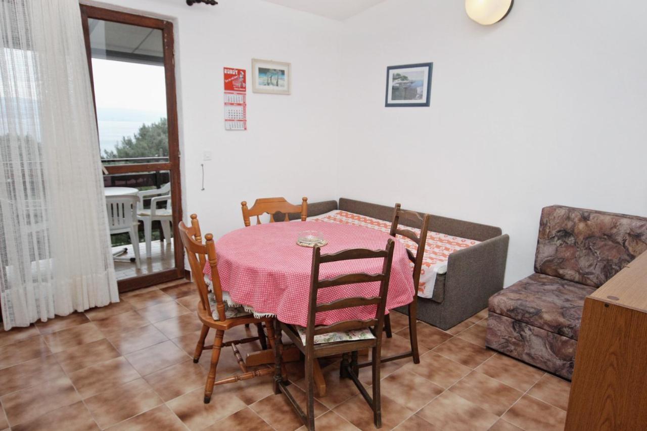 Apartments By The Sea Nemira, Omis - 5884 Tice المظهر الخارجي الصورة